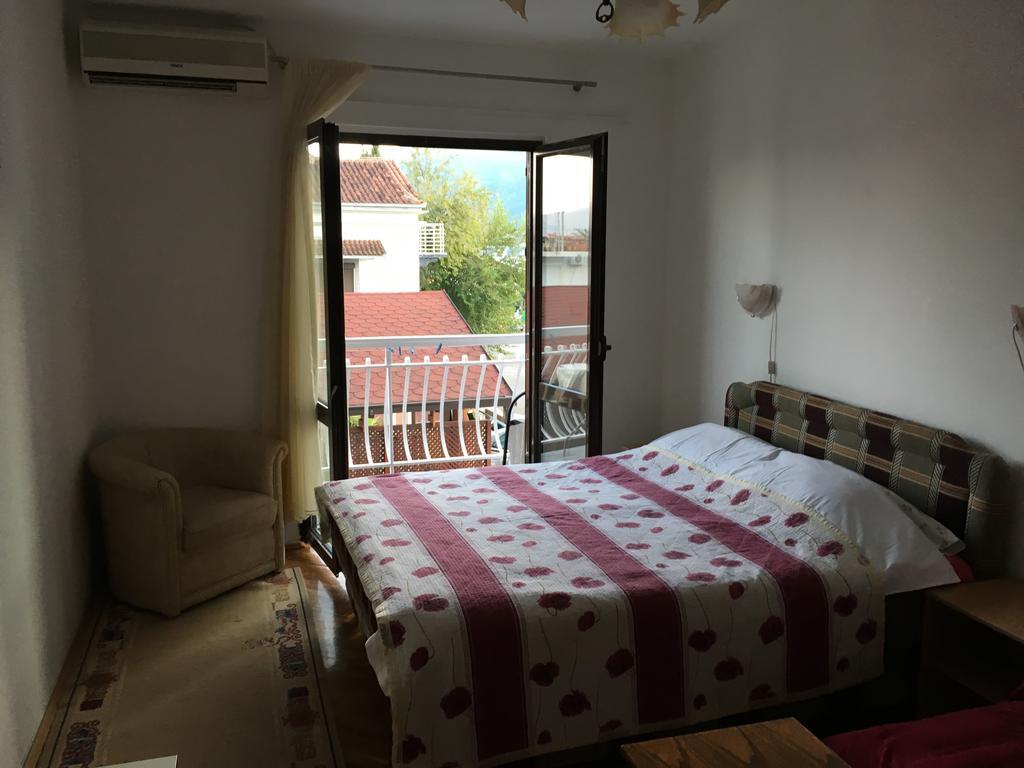 Apartments Upitnik Herceg Novi Exterior foto