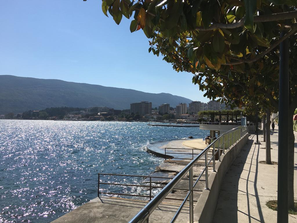 Apartments Upitnik Herceg Novi Exterior foto